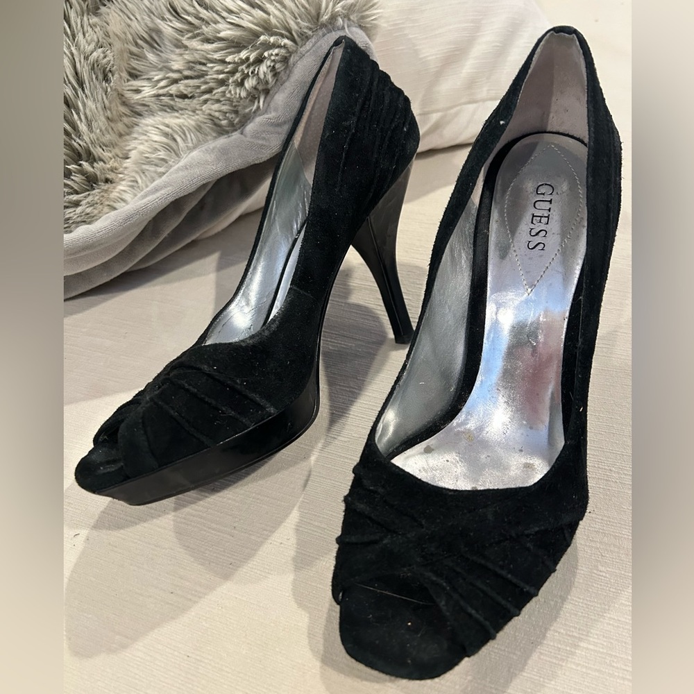 Black suede platform peak toes pumps by Guess